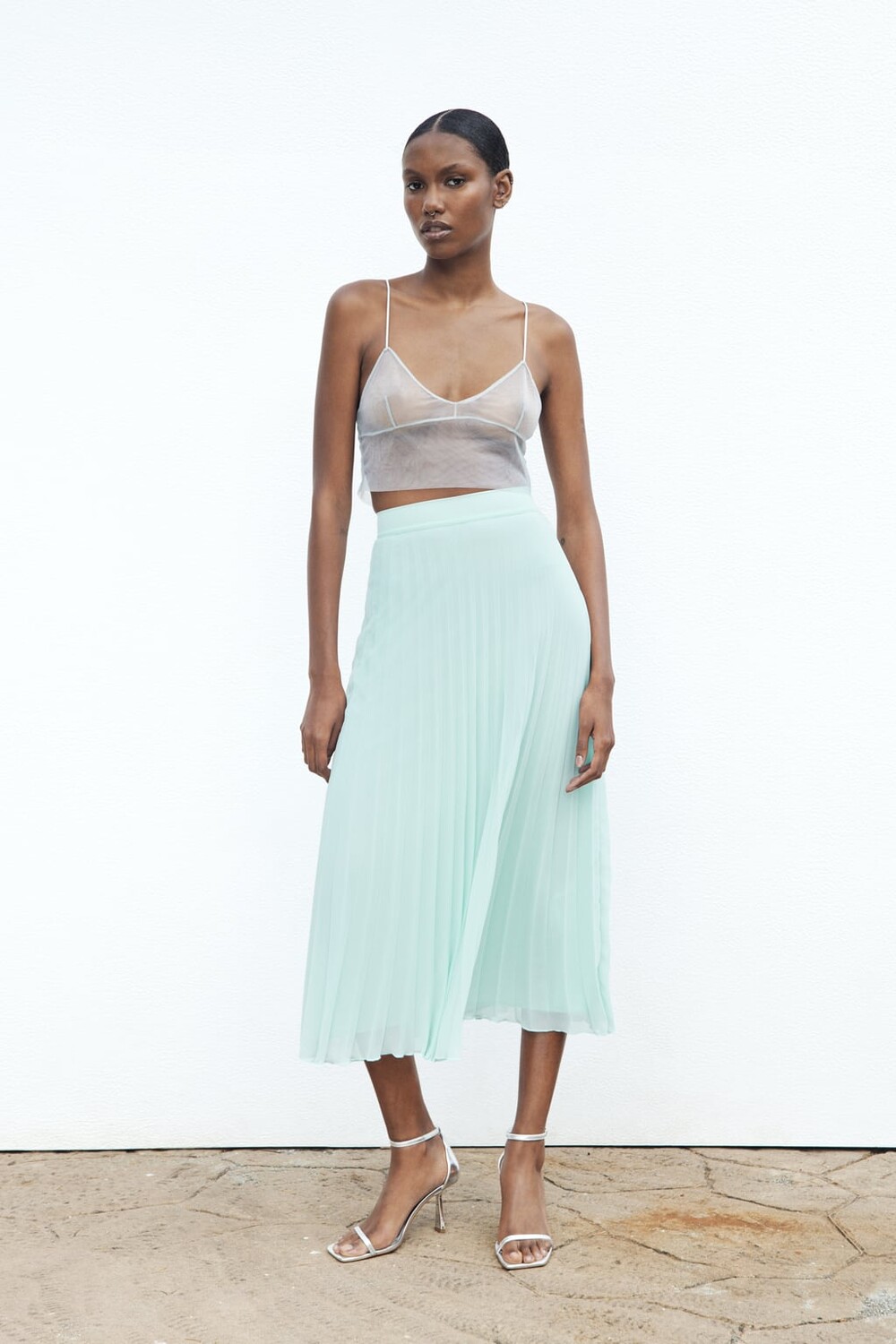 

Юбка миди со складками ZARA, зеленый