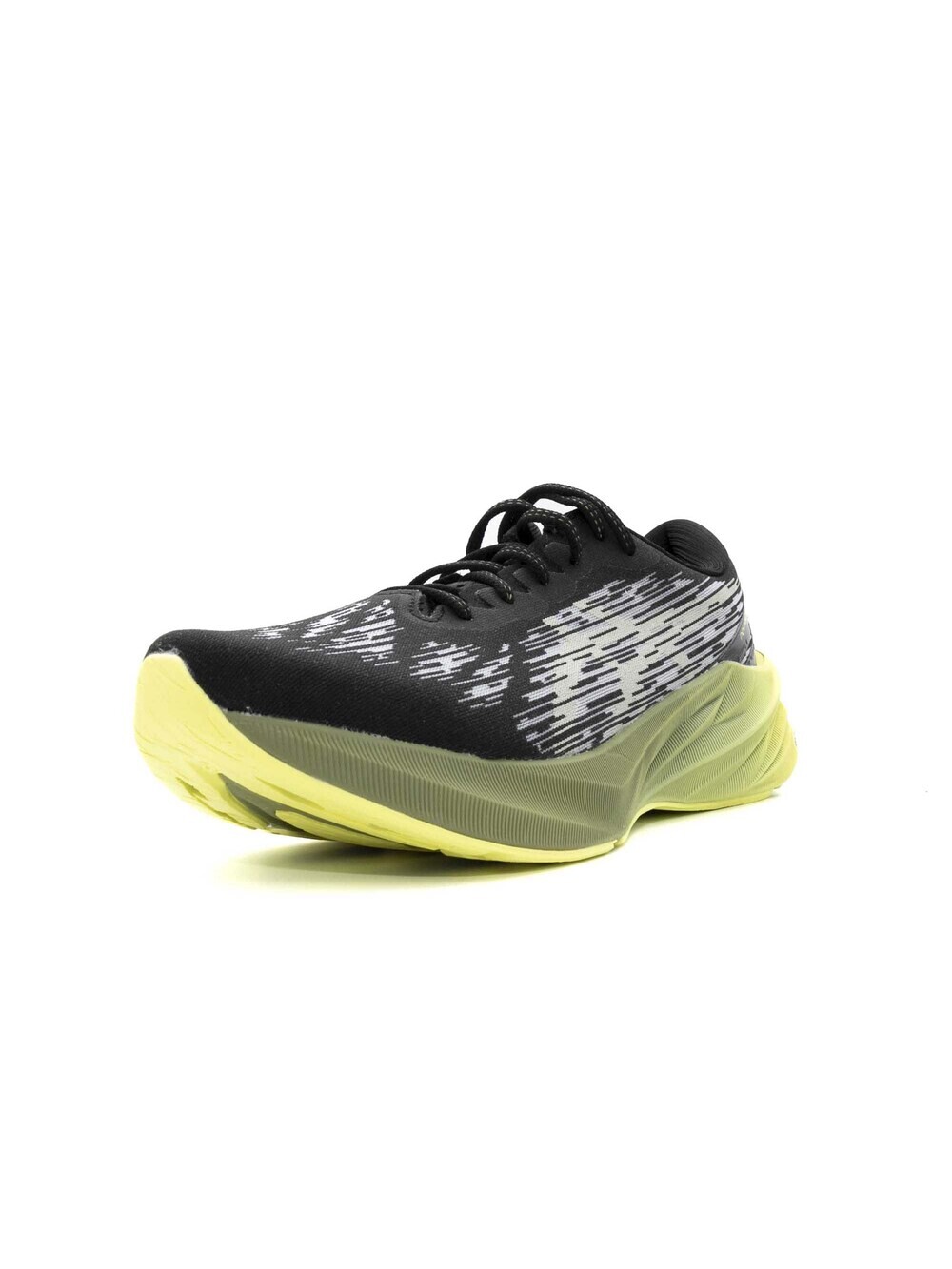 

Кроссовки Asics Novablast 3, черный