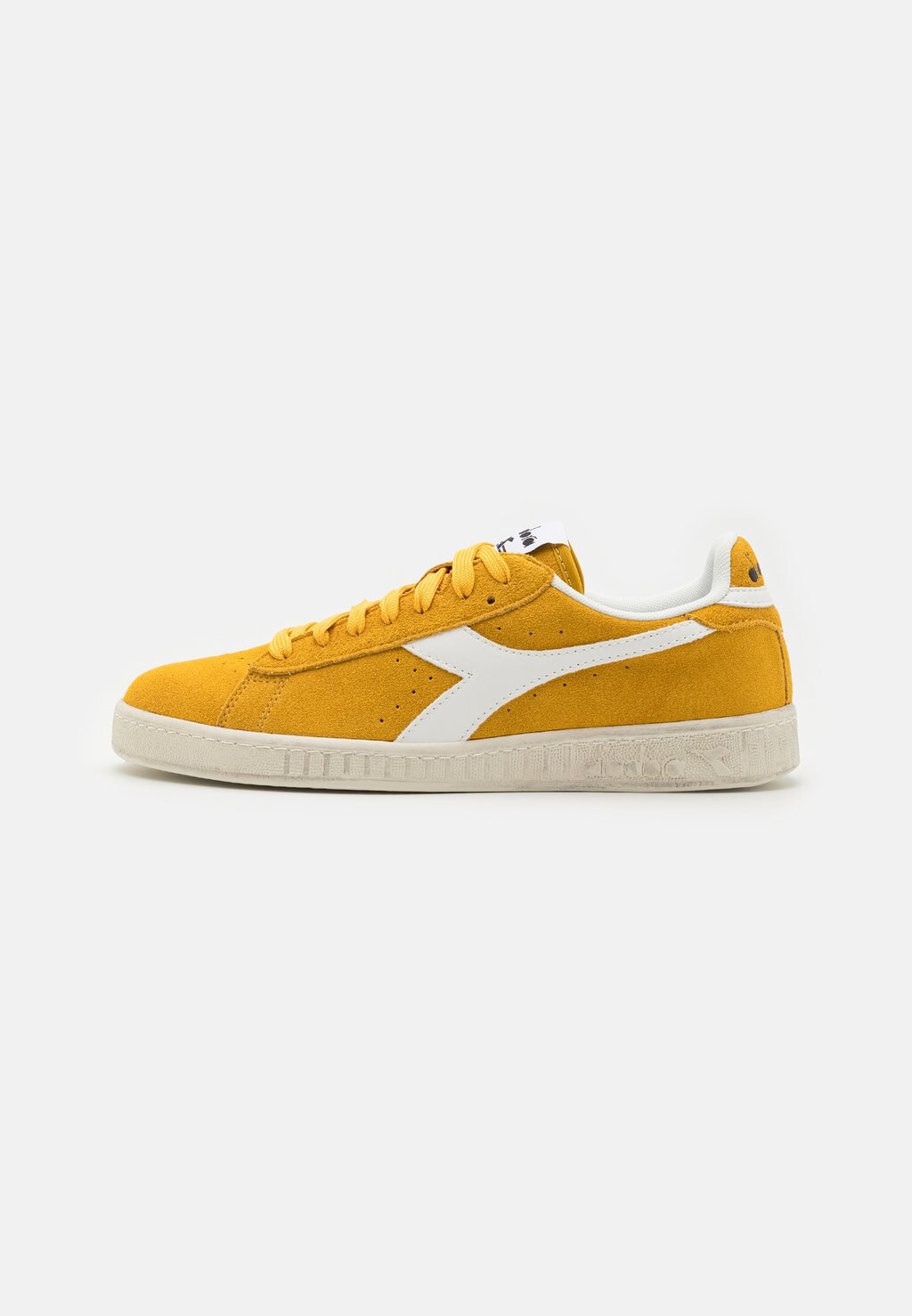 

Кроссовки низкие GAME UNISEX Diadora, цвет yellow/ochre