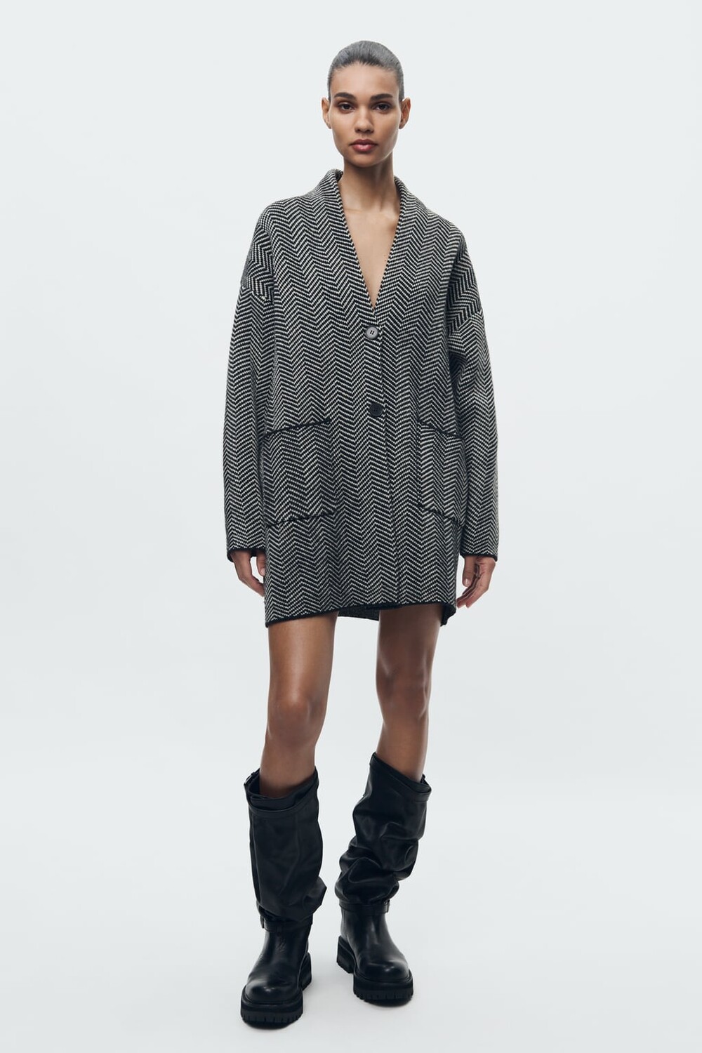 

Короткое пальто вязки елочка ZARA, черный