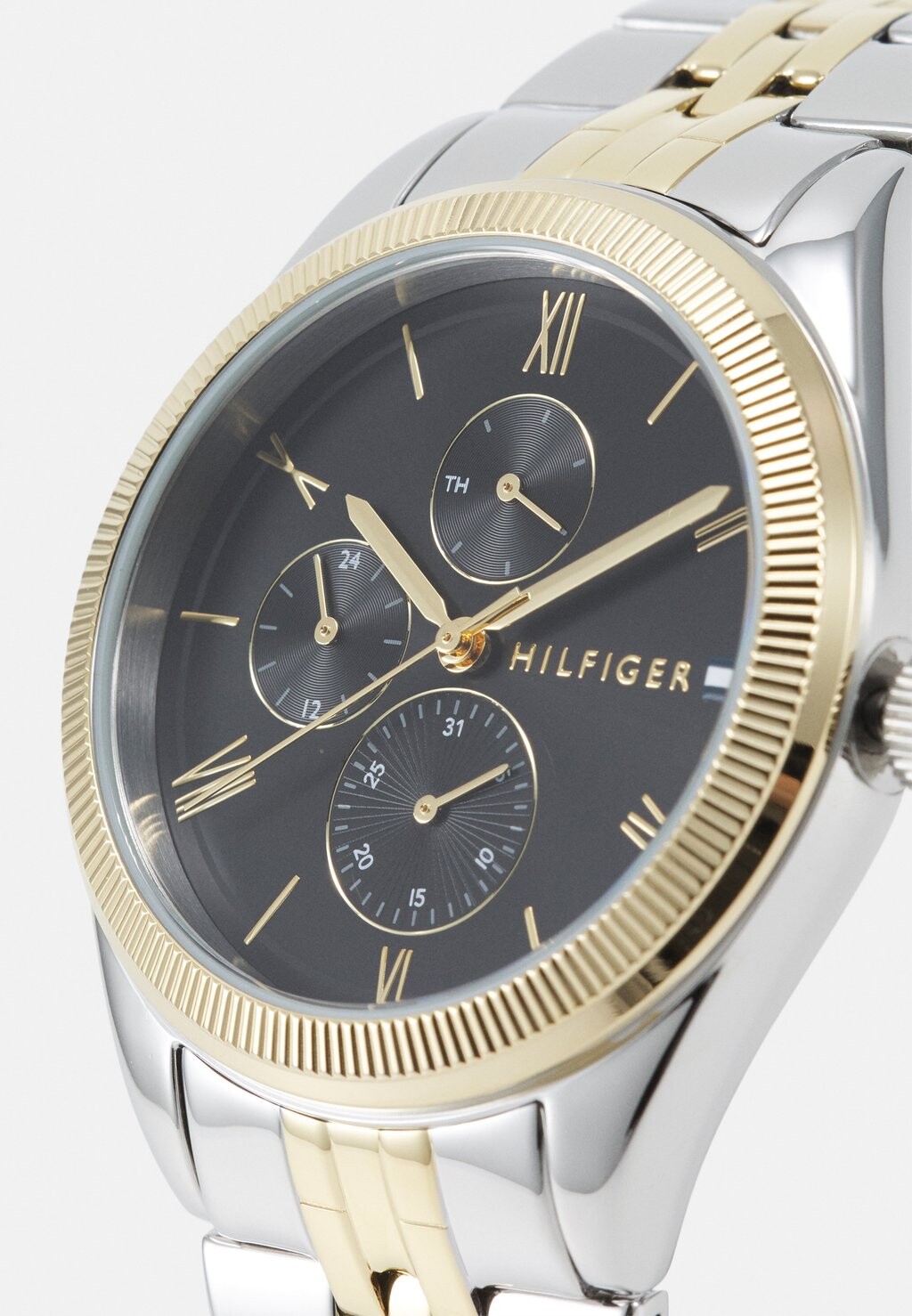 

Часы Case Dial With Accents Bracelet Tommy Hilfiger, золотой