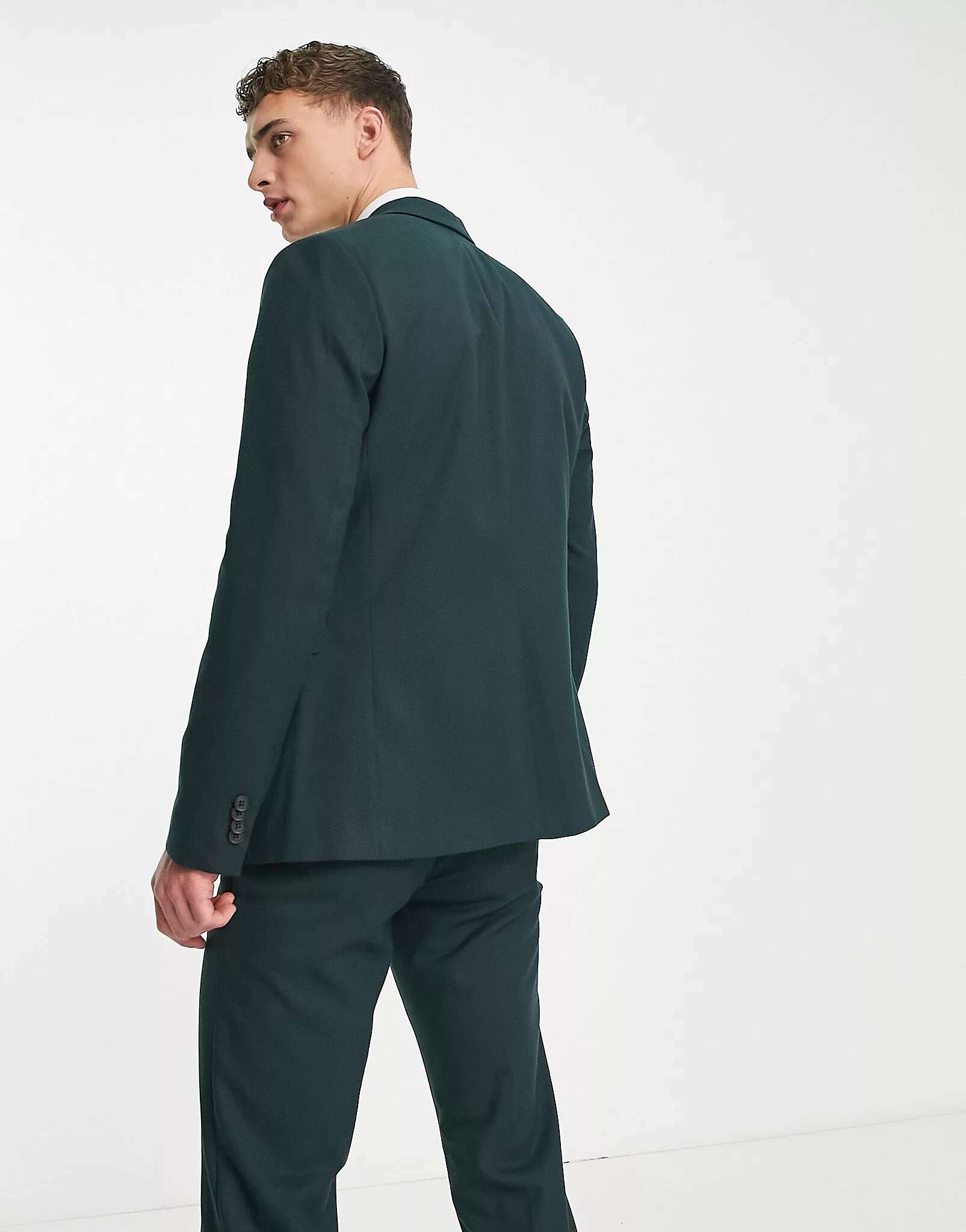 Темно-зеленый зауженный пиджак New Look темно зеленый зауженный пиджак new look