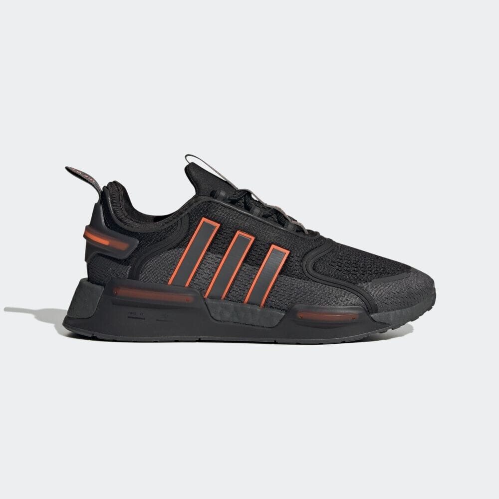 

Кроссовки Adidas NMD_V3