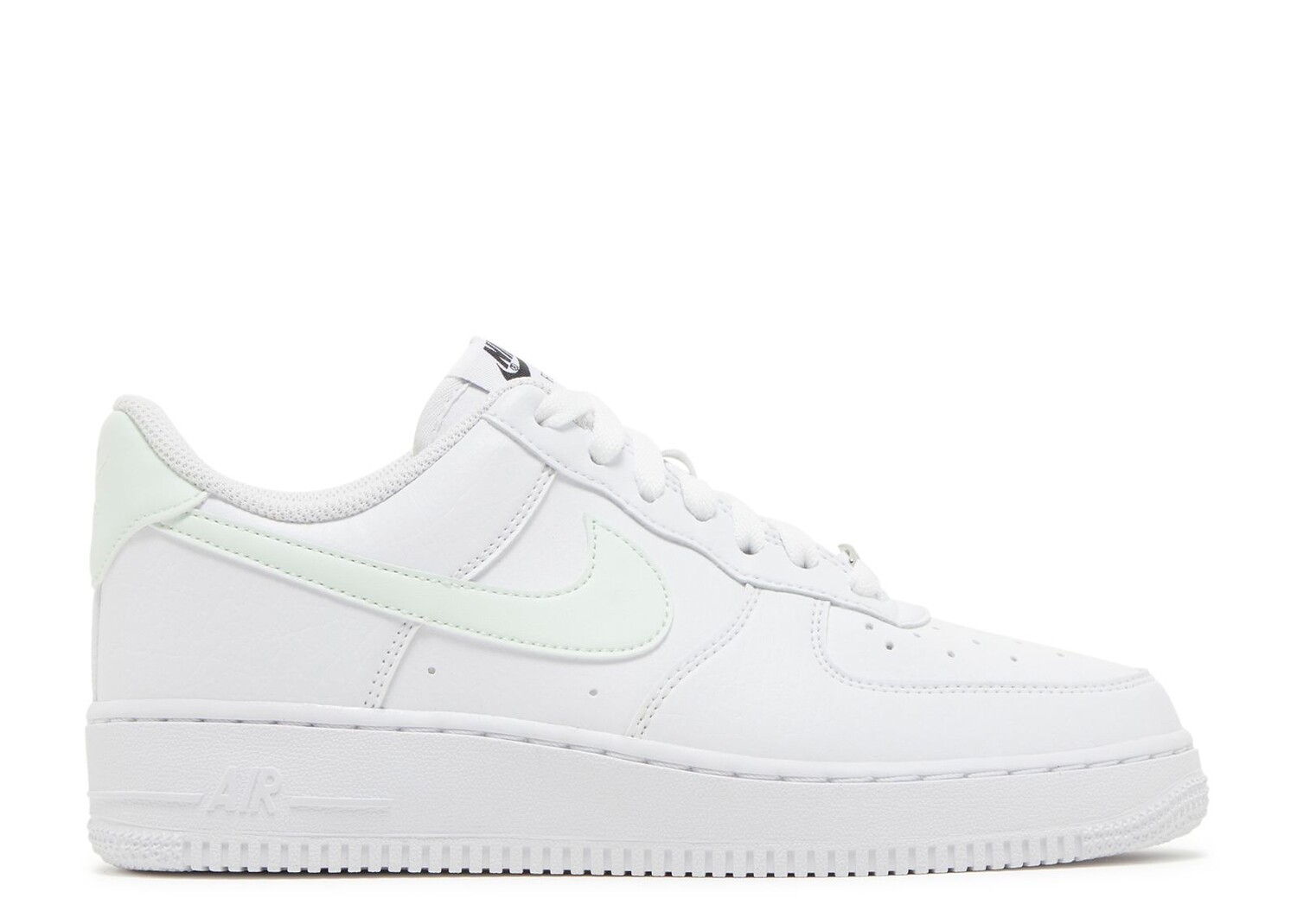 

Кроссовки Nike Wmns Air Force 1 '07 Next Nature 'White Barely Green', белый