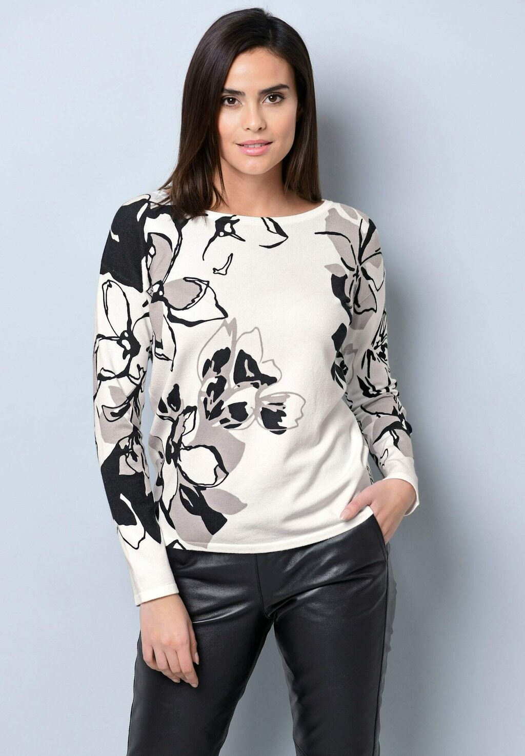 

Джемпер Alba Moda