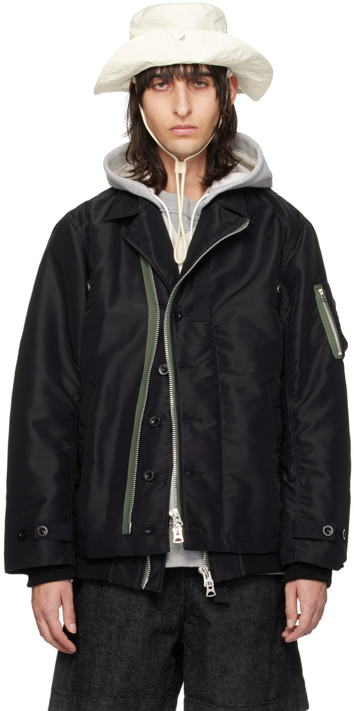 

Черный дутый бомбер Sacai