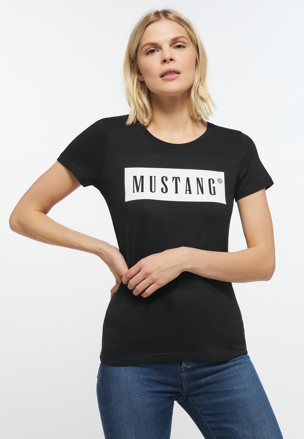 

Футболка с принтом Mustang, черный