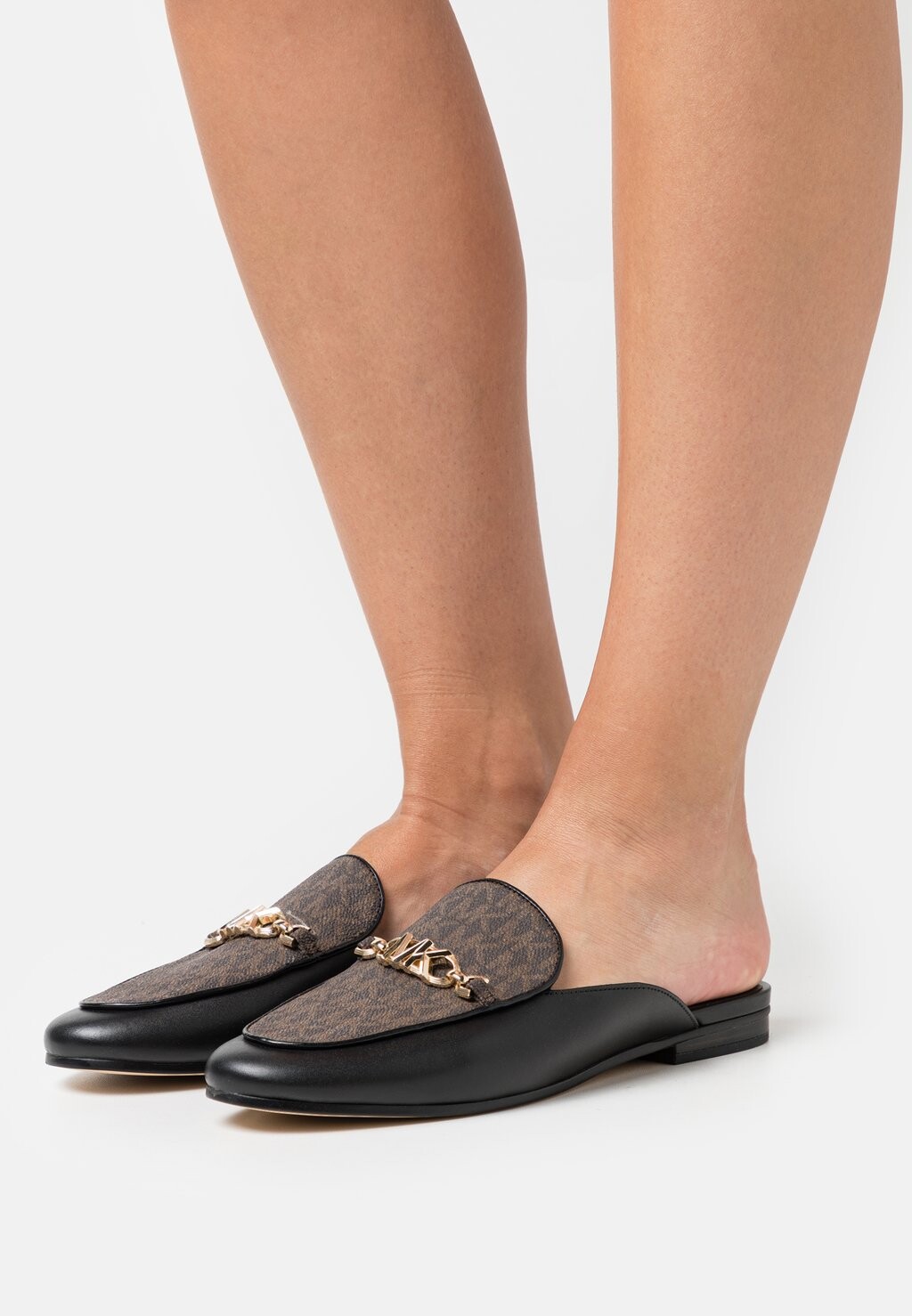 

Шлепанцы MICHAEL Michael Kors