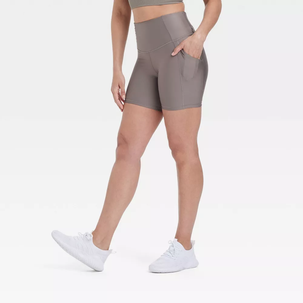 

Женские велосипедные шорты Effortless Support с высокой посадкой и карманами 6 дюймов - All In Motion, цвет Taupe