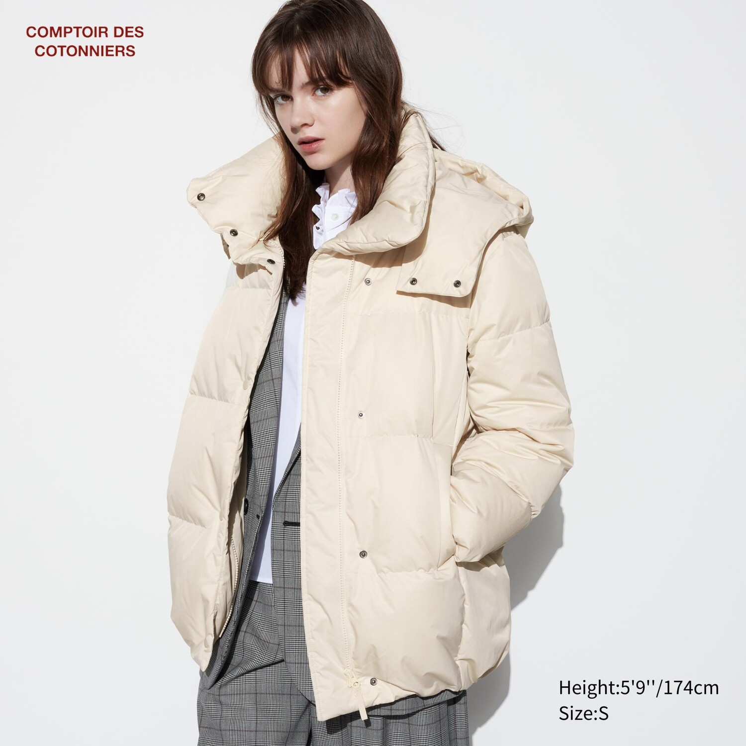 

Объемный пуховик UNIQLO, слоновая кость