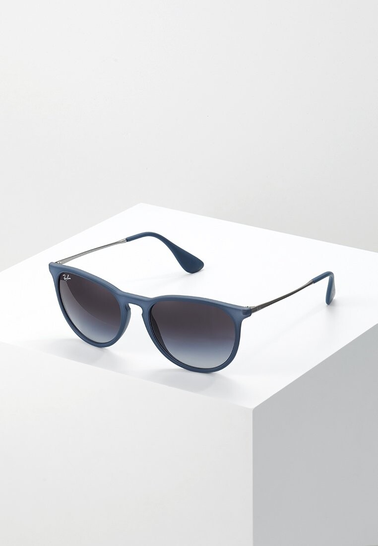 

Солнцезащитные очки Ray-Ban