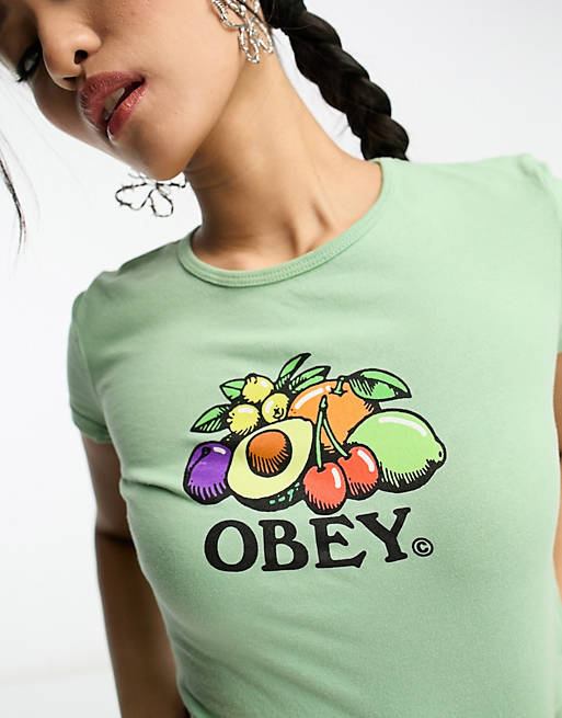 цена Зеленая укороченная футболка с фруктами Obey