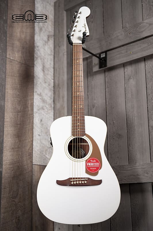 

Акустическая гитара Fender Malibu Player, Walnut Fingerboard, Arctic Gold Acoustic Guitar 0970722080