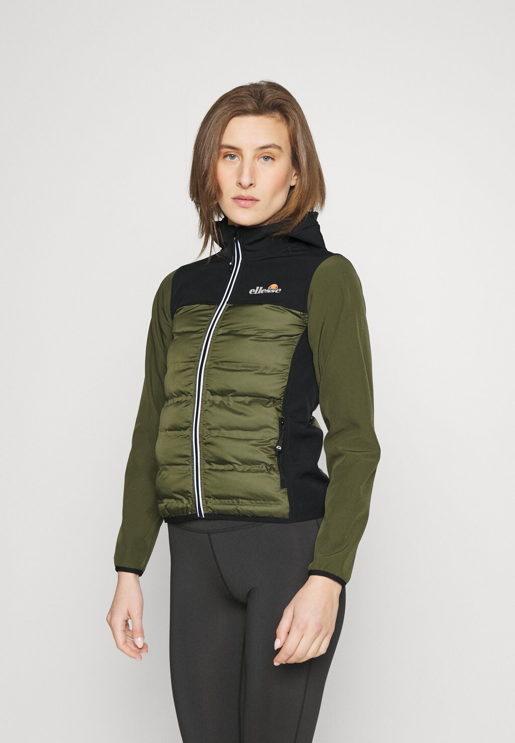 

Спортивная куртка Ellesse, Серый