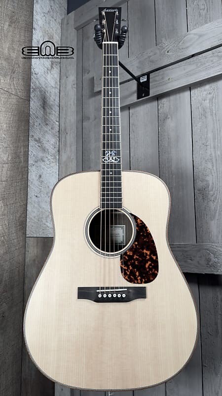 

Акустическая гитара Larrivee D-40-RW-0-Z-00-Z-99 Special Ed Bluegrass Top