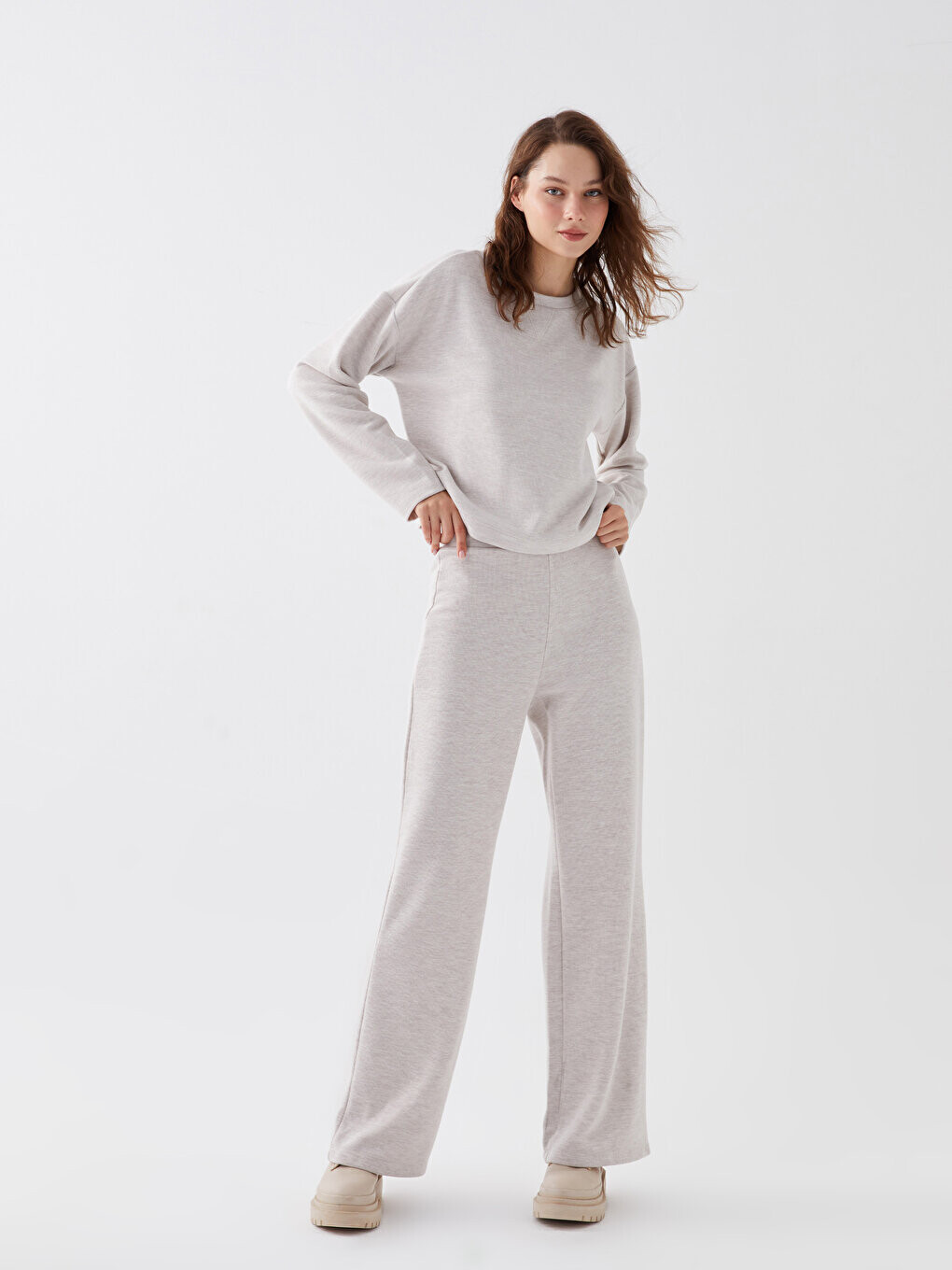 

Удобные женские спортивные штаны с эластичной резинкой на талии LCW Casual, экрю
