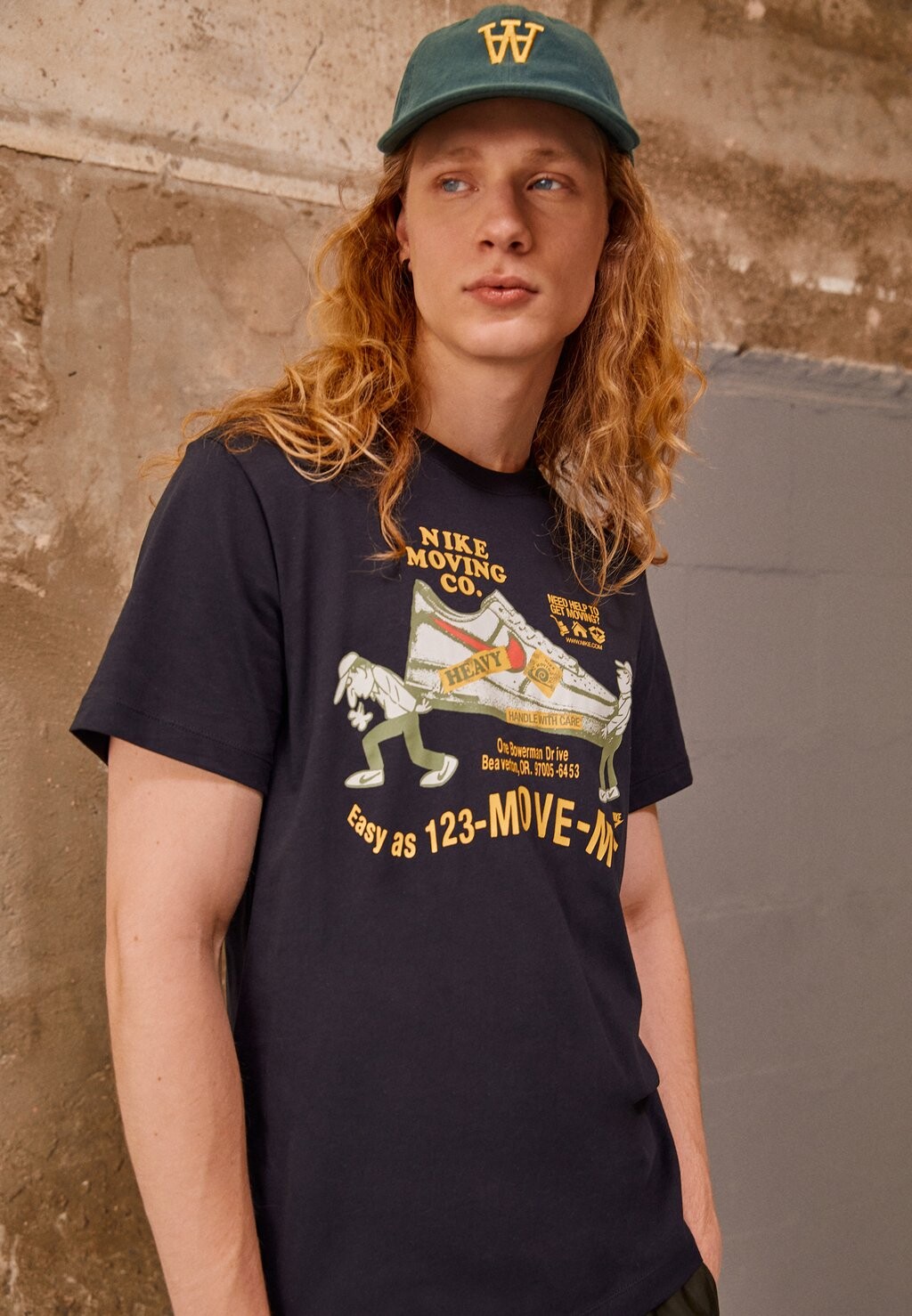 

Футболка с принтом TEE Nike Sportswear, черный
