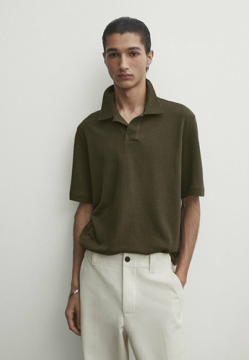 

Рубашка-поло TEXTURED SHORT SLEEVE Massimo Dutti, цвет khaki