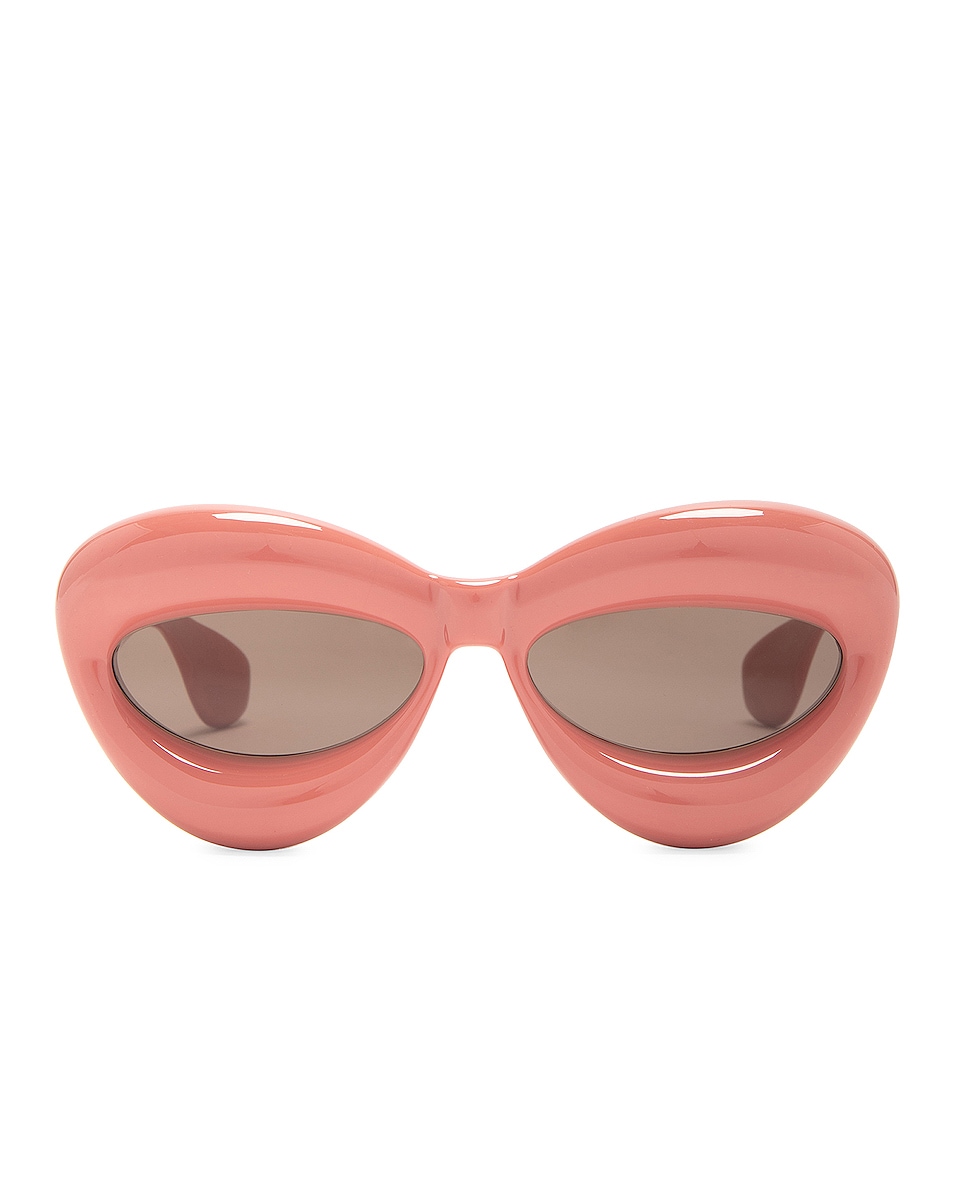 Солнцезащитные очки Loewe Fashion Show Inflated, цвет Shiny Pink & Brown