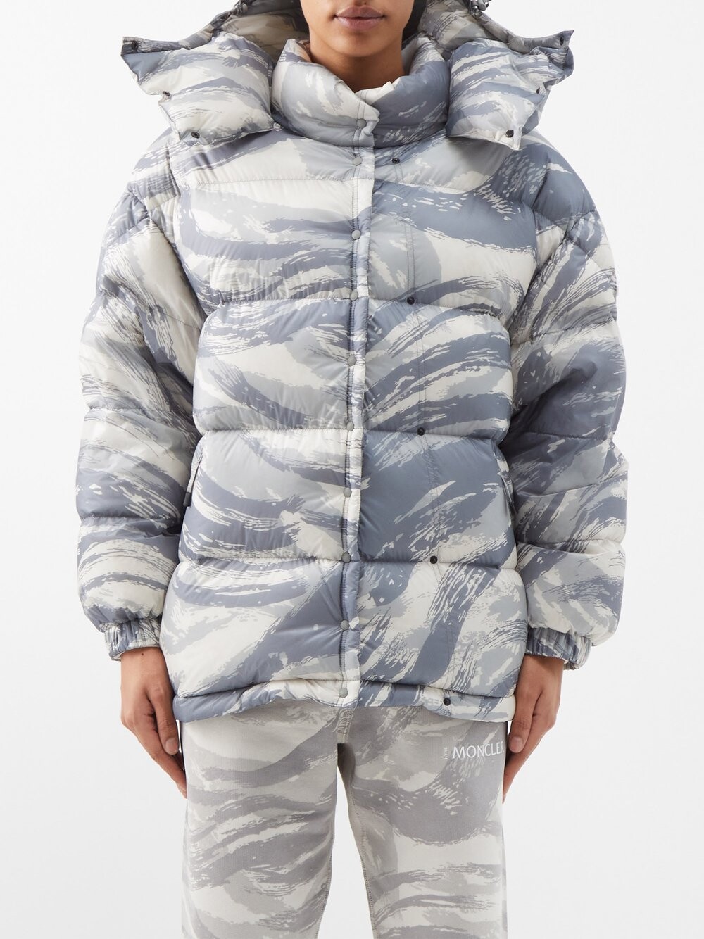 

Стеганая куртка galenstockis с мазком кисти Moncler, серый