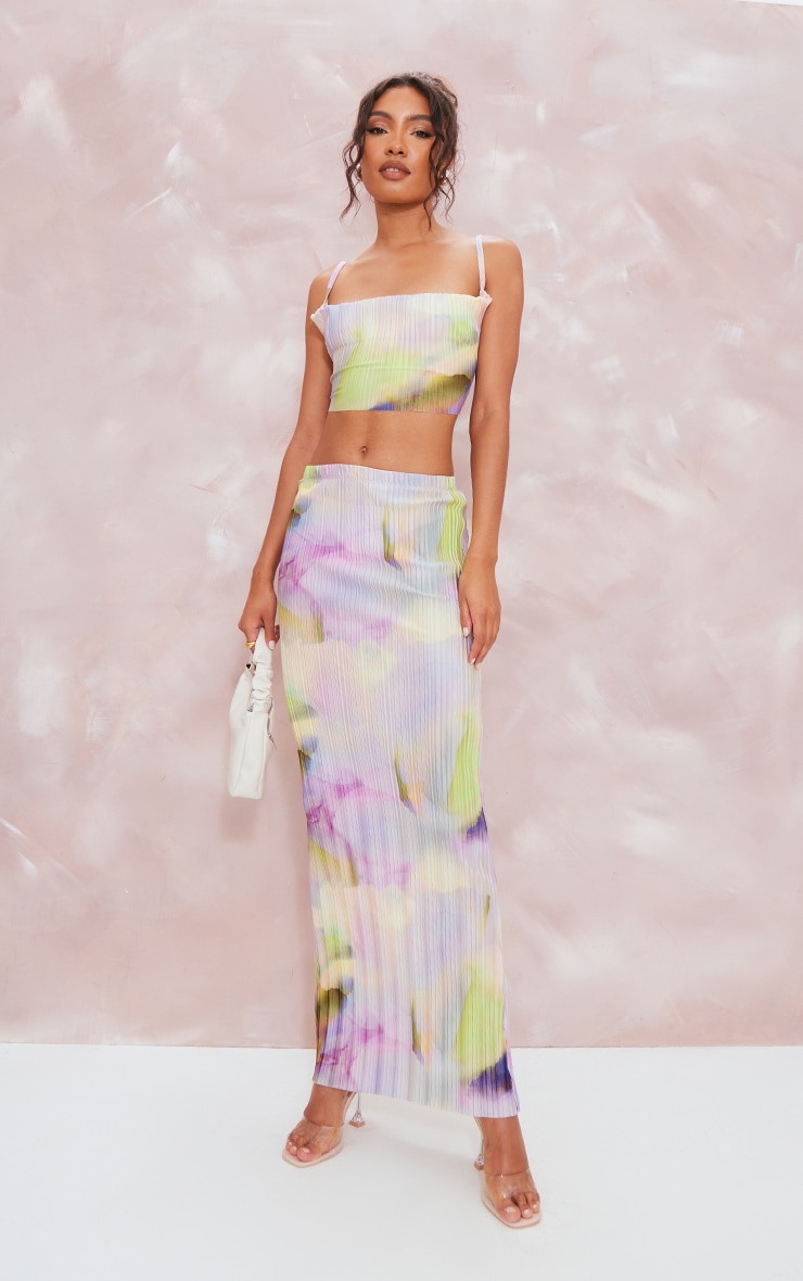 PrettyLittleThing Плиссированная длинная юбка с разноцветным акварельным принтом фото