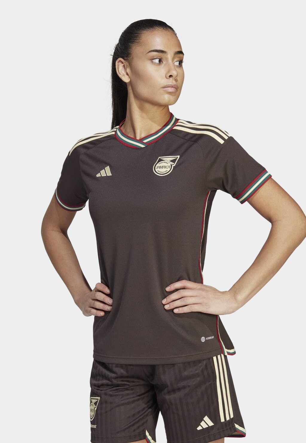 

Футболка Adidas