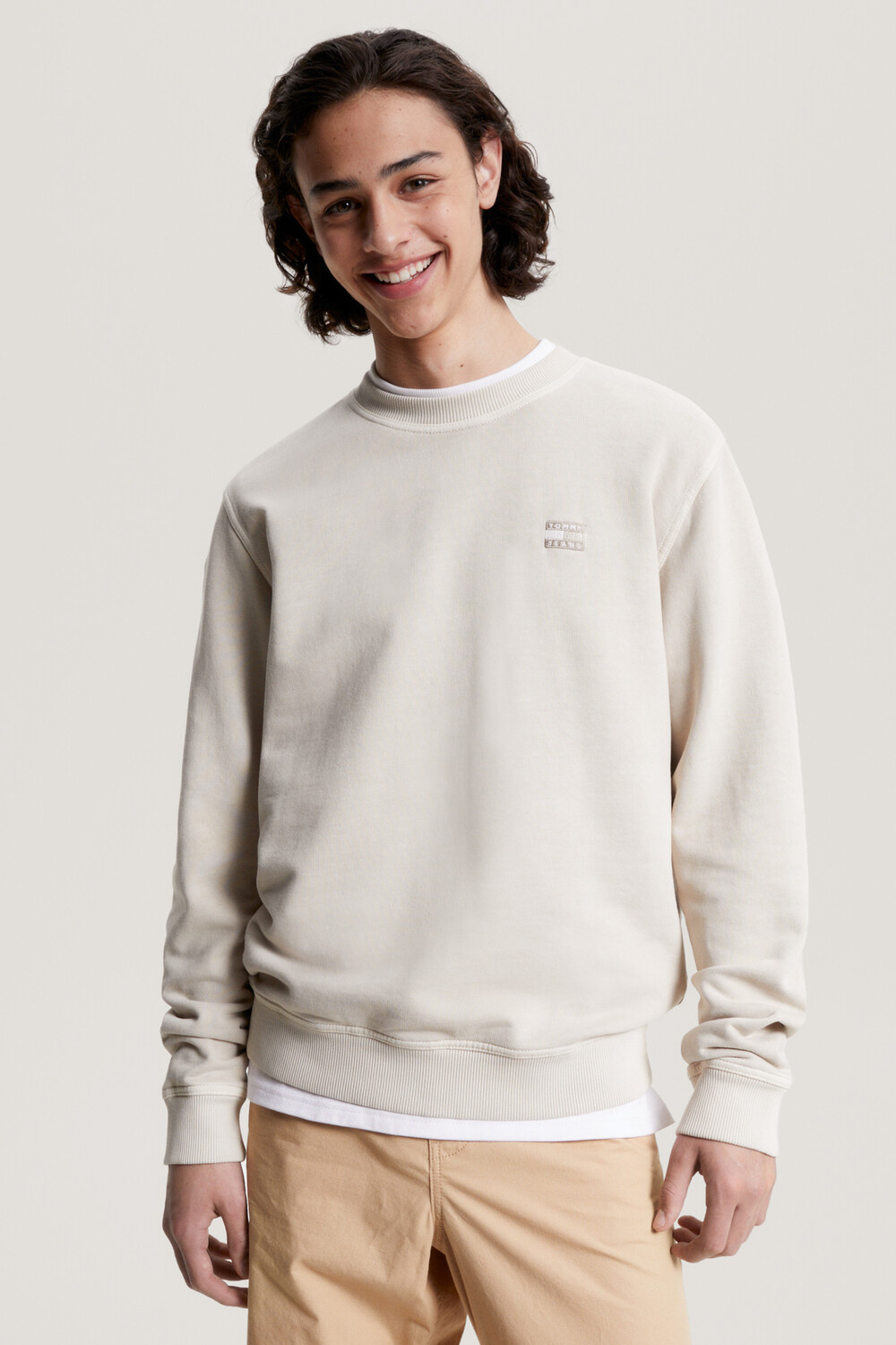 

Толстовка - экрю - стандартный крой Tommy Hilfiger