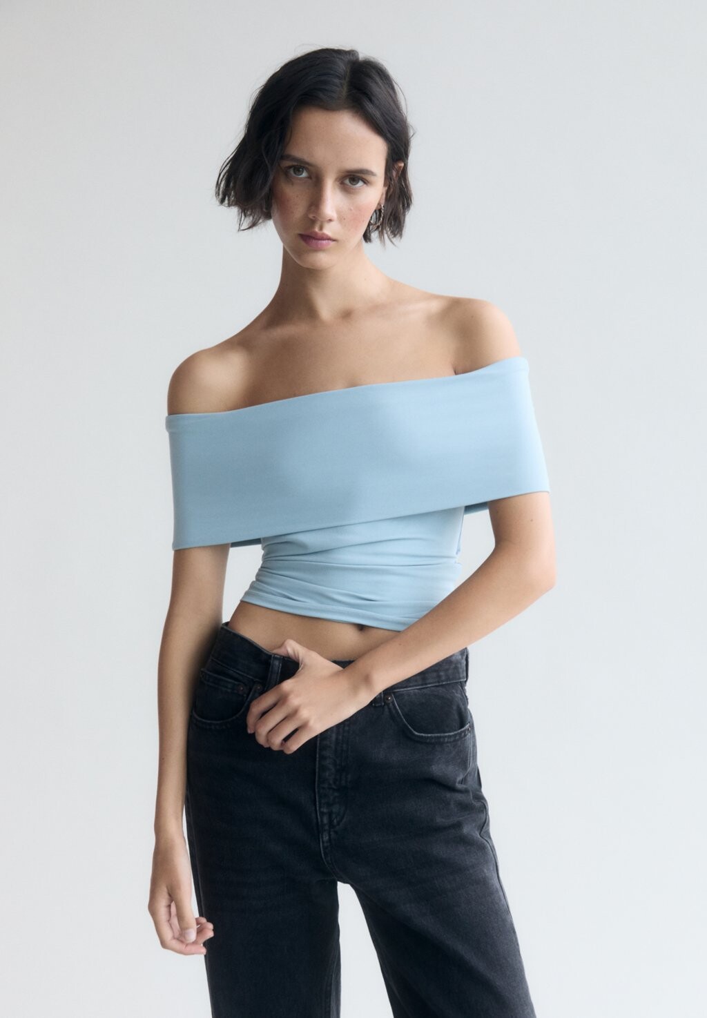 

Топ OFF-THE-SHOULDER PULL&BEAR, цвет blue