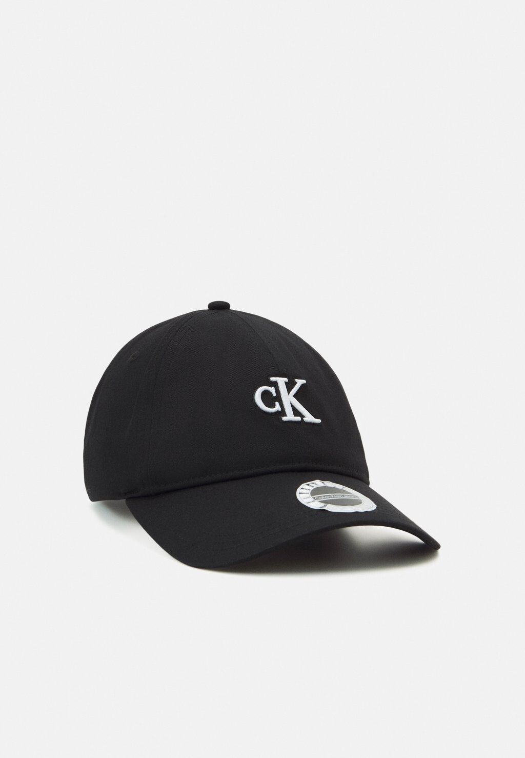 

Бейсболка Calvin Klein Jeans, черный