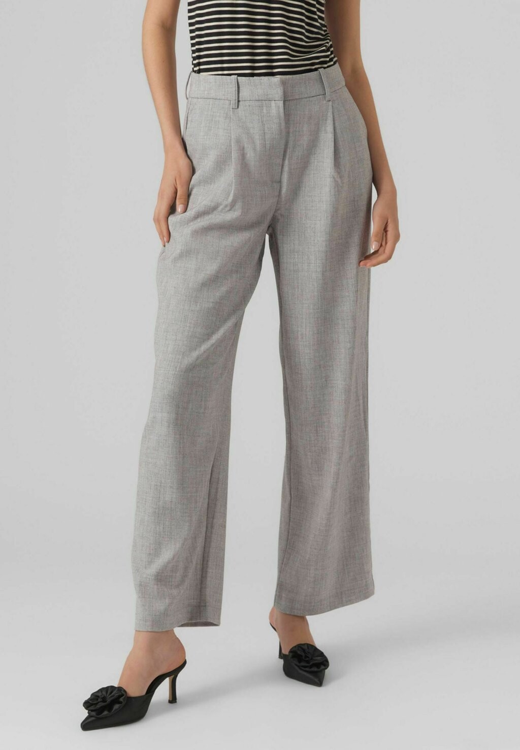 

Брюки Vero Moda, Серый