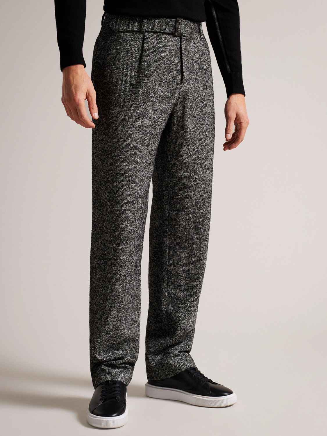 

Брюки из смесовой шерсти Ted Baker Kensey, черные, Черный