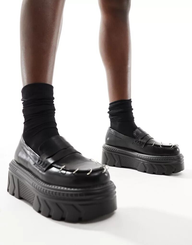 

Черные лоферы Koi Esgar с панк-дизайном и толстой подошвой Koi Footwear
