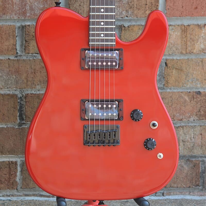 

Электрогитара Fender Boxer Series Telecaster HH Torino Red