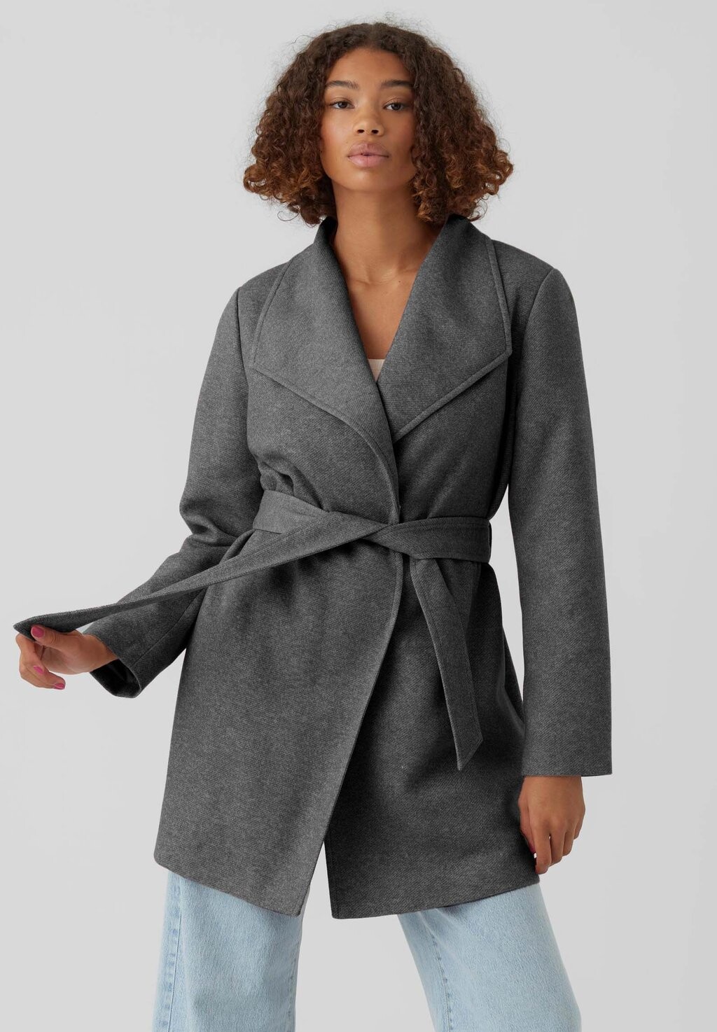

Полупальто DONAVIVIAN GA BOOS Vero Moda, цвет grau