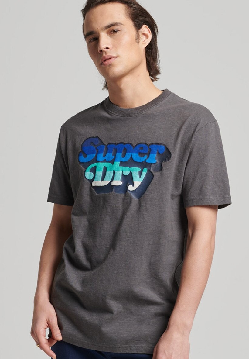 

Футболка с принтом Superdry, серый