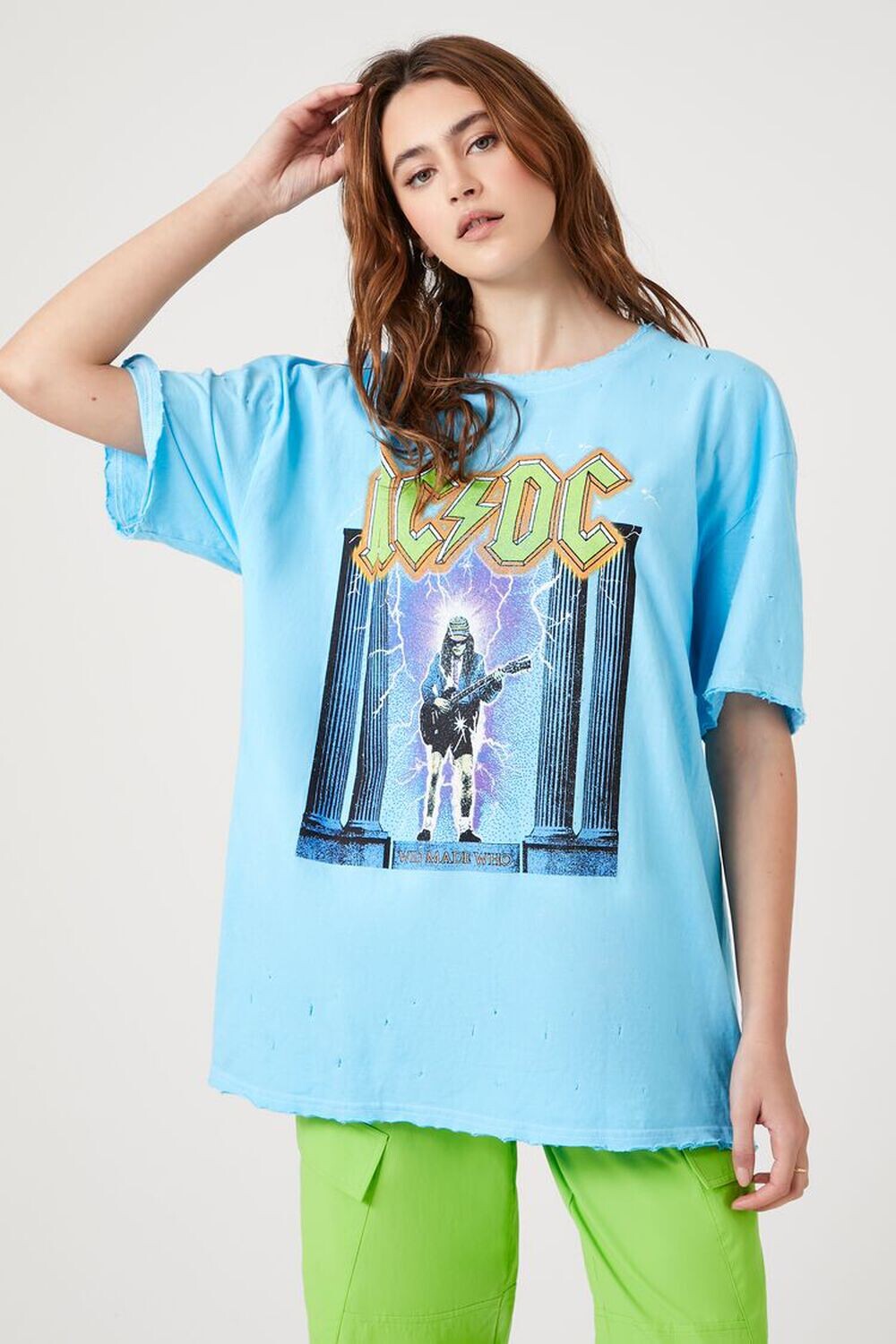 

Объемная потертая футболка ACDC Forever 21, синий