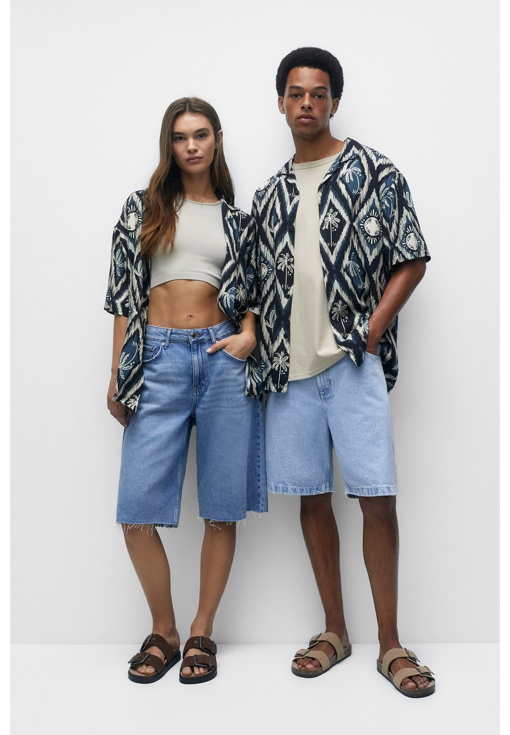 

Рубашка PULL&BEAR, черный