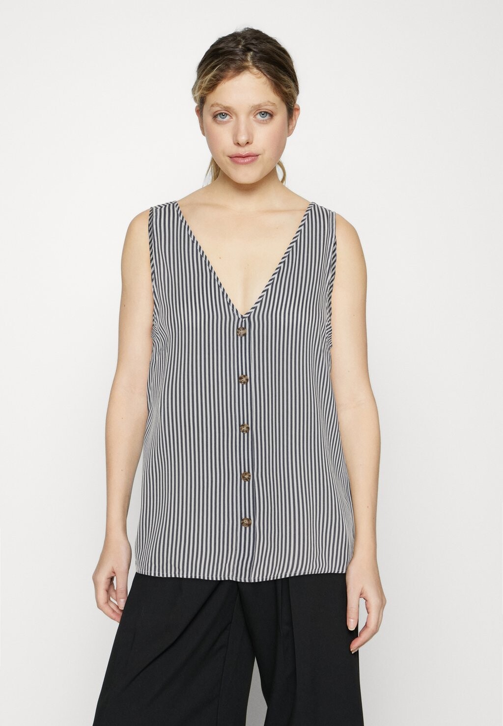 

Блуза Vero Moda