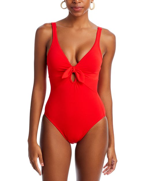Сплошной купальник Ava с глубоким вырезом и завязками спереди Robin Piccone, цвет Red