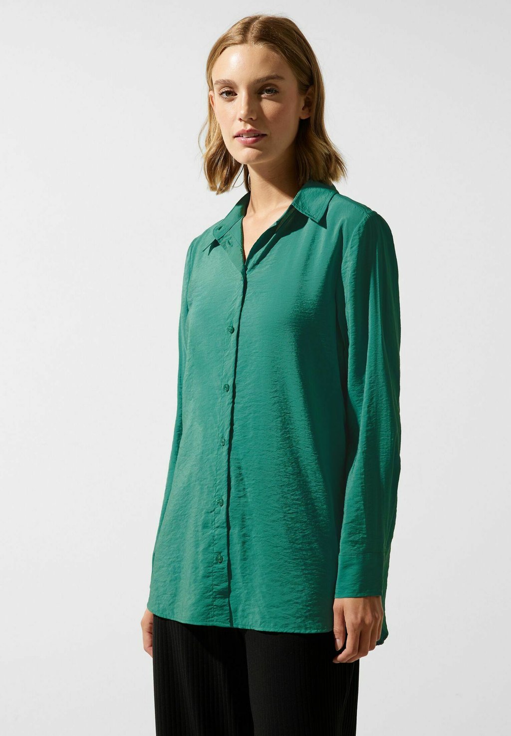 Блузка-рубашка MIT KNOPFLEISTE Street One, цвет grün рубашка mit streifenmuster street one men цвет grün
