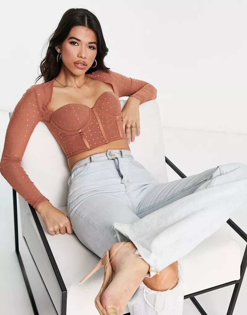 

Корсетный топ ASOS с заклепками из стразов и румяными чашками