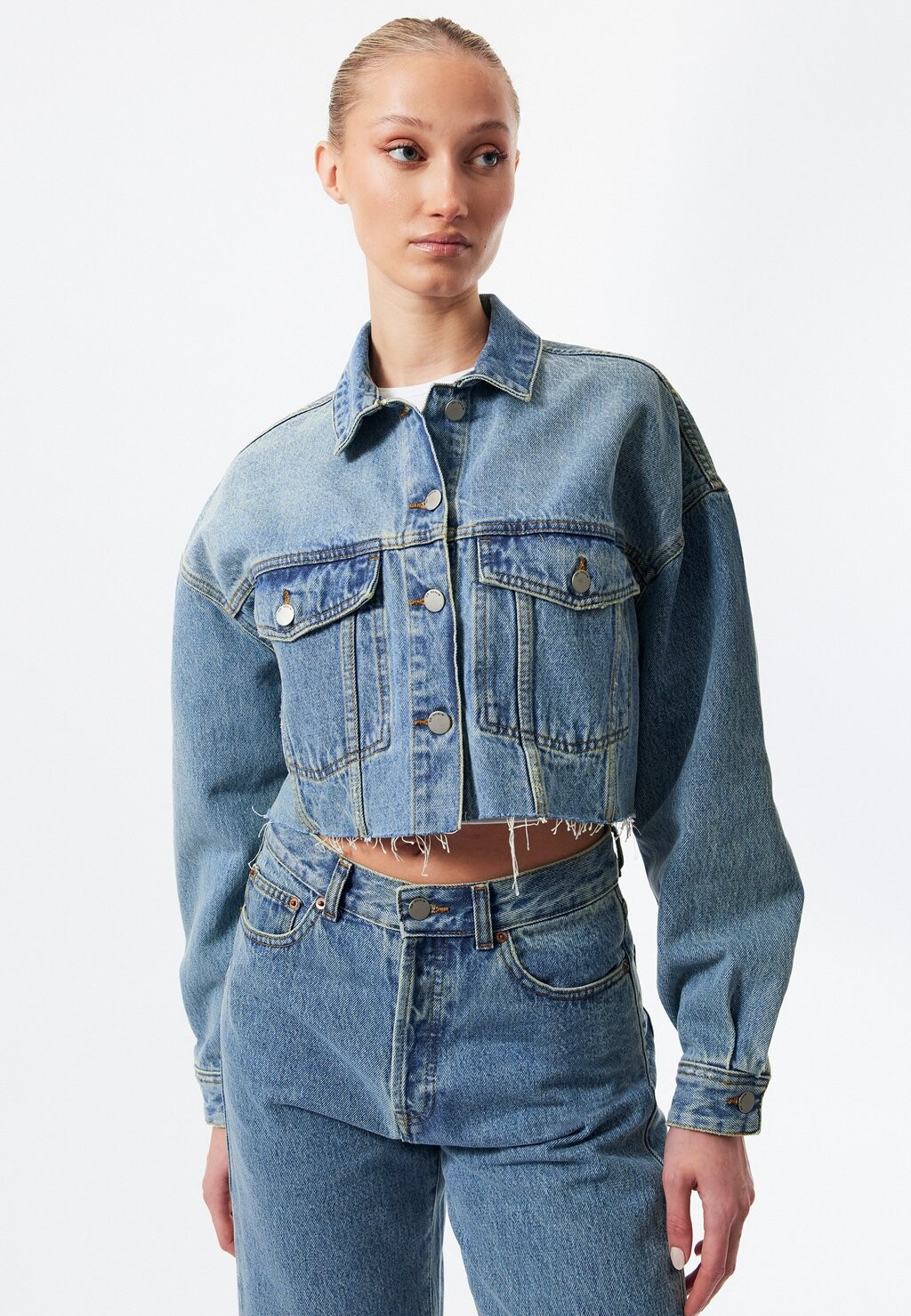 

Джинсовая куртка Dr.Denim