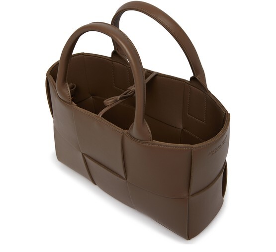 

Мини-сумка Arco Tote Bottega Veneta