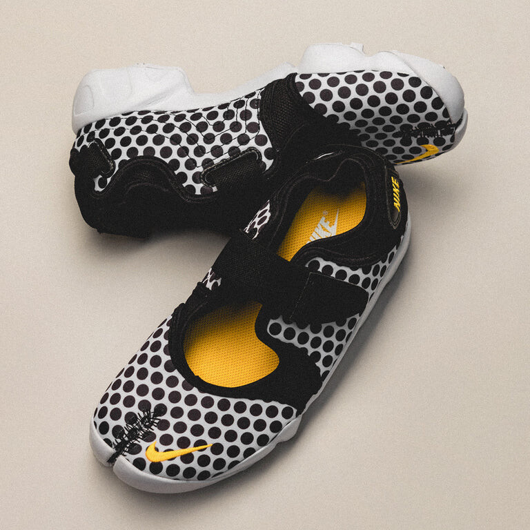 

Кроссовки Wmns Air Rift Br Nike, черный