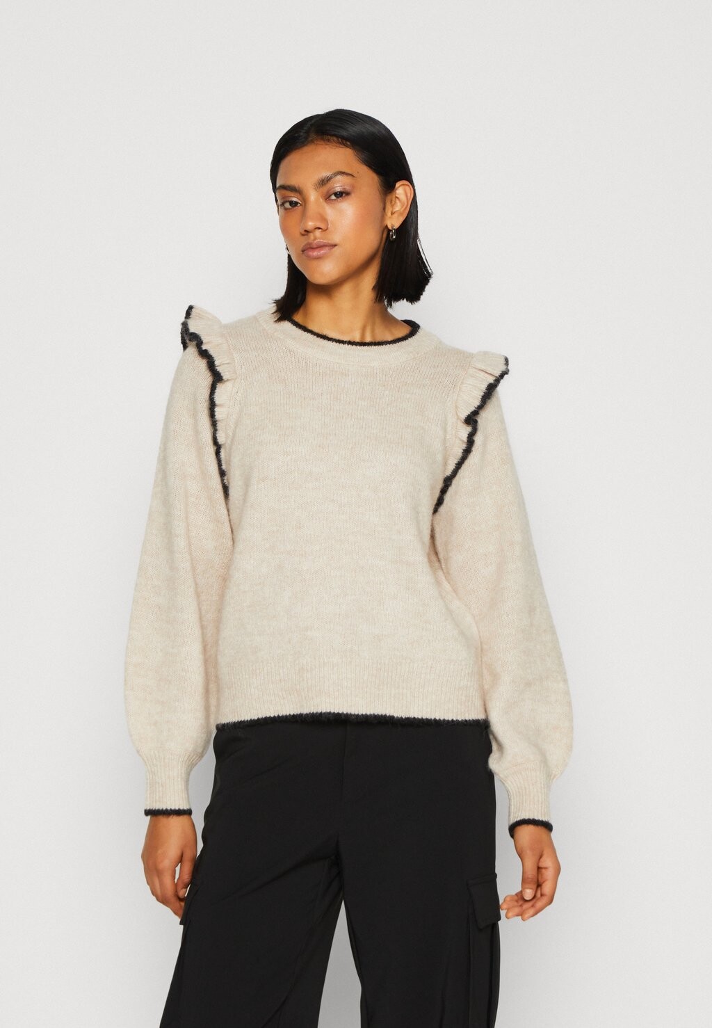 

Свитер SLFALVA FRILLS O NECK Selected Femme, береза