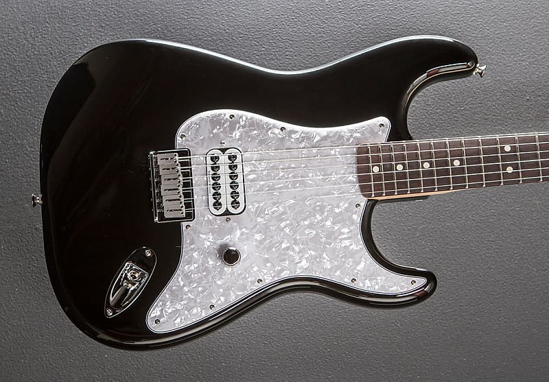 Электрогитара Fender Limited Edition Tom DeLonge Stratocaster - Black