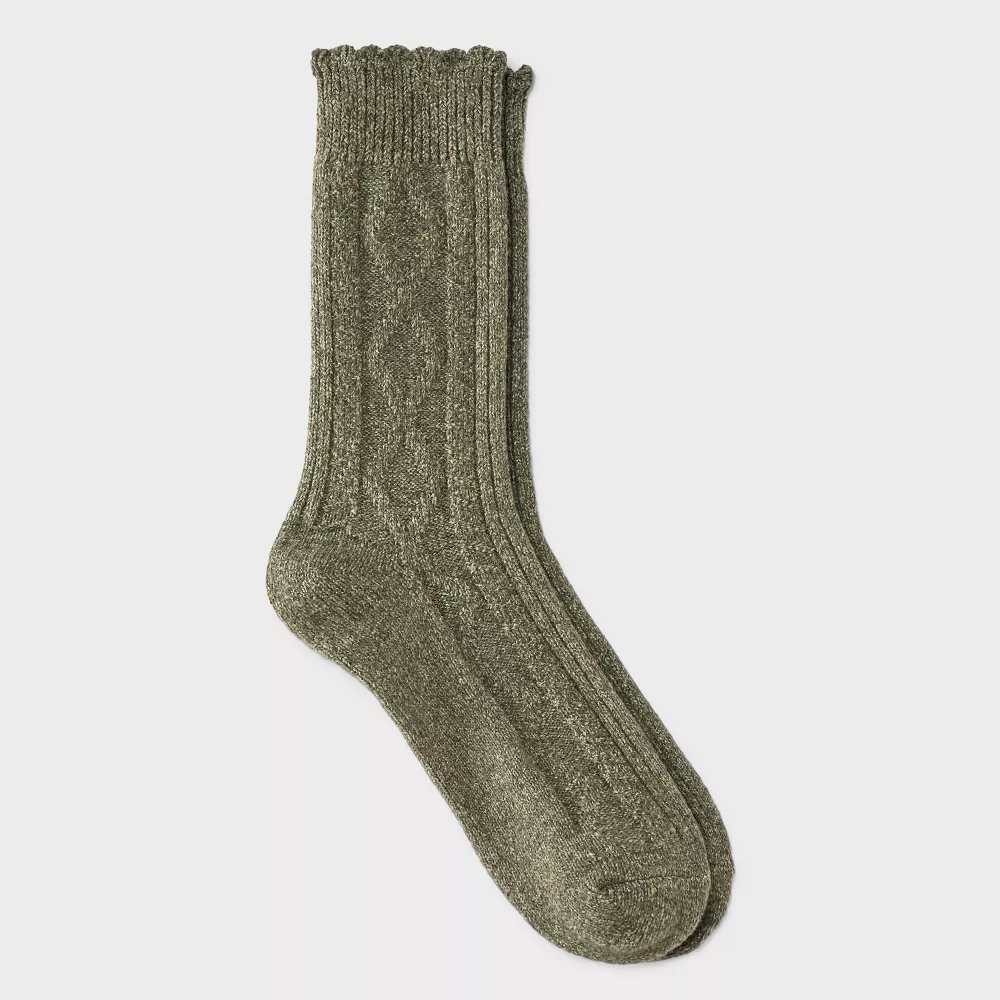 

Женские носки Scalloped Edge Cable Supersoft Crew Boot Socks Universal Thread, цвет Olive Heather