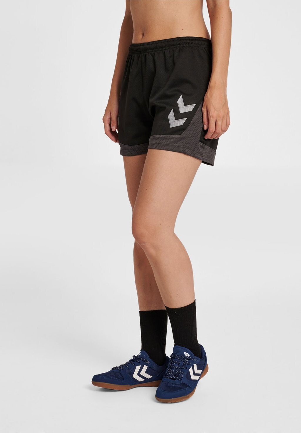 

Спортивные шорты Hummel, черный