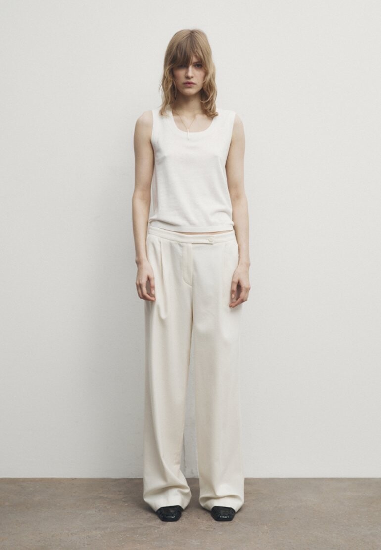 

Топ Massimo Dutti, цвет white