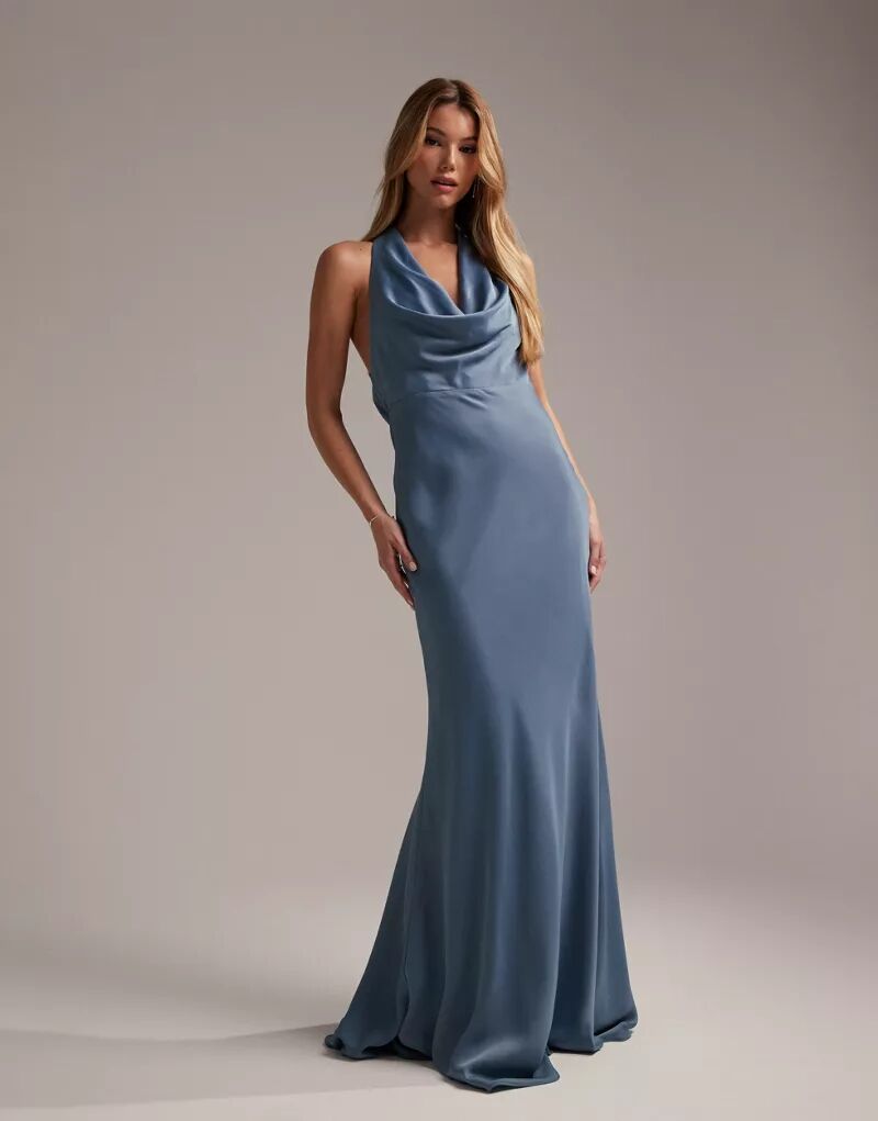 Темно-синее атласное платье макси с воротником-хомутом ASOS Bridesmaid темно синее атласное платье макси со сборками и воротником бретелькой asos bridesmaid